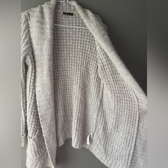 Top shop, size 2, solid grey loose knitted over size pockets cardigan cozy - Picture 3 of 8